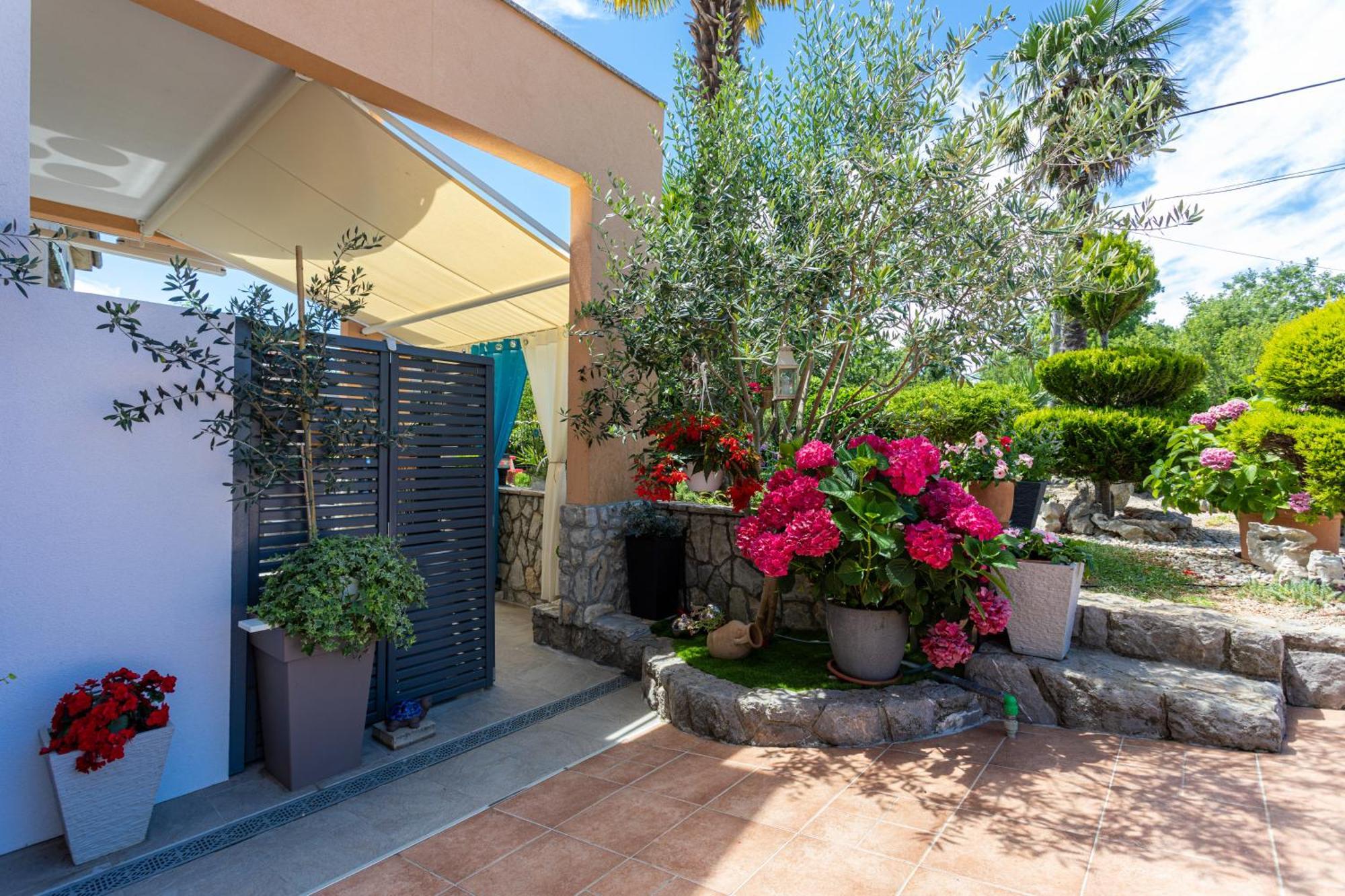 Apartment Marangunija Malinska Εξωτερικό φωτογραφία